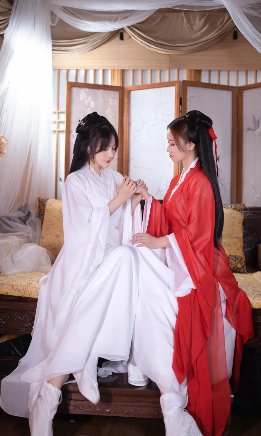 鱼子酱Fish - 双人古装 [154P-1.27GB]  tg@simisebaisi 【丝足阁】122.webp